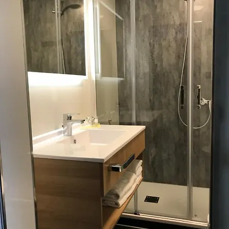 Hotel & Reitsportzentrum Kreuth Heideck Buitenkant foto